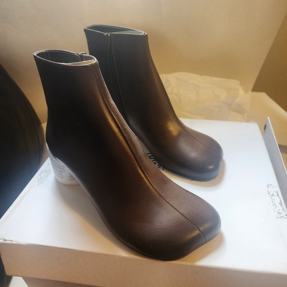 MM6 Maison Martin Margiela Anatomic boots size 36.5 BNWB - Picture 2 of 14